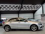 Mercedes-Benz A-klasse 200 Luxury Line Facelift CarPlay Camera