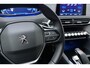 Peugeot 3008 1.2T Blue Lease Executive | 130PK | AUTOMAAT | Afneembare trekhaak | Camera | Navigatie | Parkeersensoren voor & achter | Climate Control | Apple Carplay & Android Auto