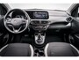 Hyundai i10 1.0 Comfort Smart 5-zits | Automaat | 23.600 Km | Fabrieks garantie tot en met Juli 2027 | | Pdc | 15 inch Lmv | Led | Airco | Cruise control | Navigatiesysteem | Bluetooth |