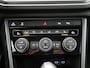 Volkswagen T-Roc Cabrio 1.5 TSI R-Line | 150 PK | Automaat | Blackstyle Pack | Stoel en Stuurverwarming | Parkeercamera | Carplay / Android Auto