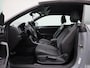 Volkswagen T-Roc Cabrio 1.5 TSI R-Line | 150 PK | Automaat | Blackstyle Pack | Stoel en Stuurverwarming | Parkeercamera | Carplay / Android Auto