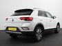 Volkswagen T-Roc 1.0 TSI 110pk Move Navigatie Apple Carpla/Android Auto Digitale Cockpit Climate Control Lichtmetalen velgen Dab