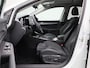 Volkswagen Golf 1.5 eHybrid Style Edition 204 PK| Panoramadak | Trekhaak | Navigatie | LED Matrix | Stoelverwarming | Stuurwielverwarming | Dodehoekdetectie
