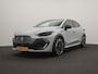 Renault Clio 1.8 Hybrid 160 Techno - RIJKLAARPRIJS - DEMO - All Seasonbanden - 360 Graden Camera - Adaptive Cruise Control - Apple Carplay - Android Auto