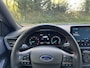 Ford Focus Wagon 1.0EB Hybrid ST Line | NL-AUTO! | 1E EIGENAAR! | ELEK. TREKHAAK | ADAPTIVE CRUISE | WINTERPACK | DODE HOEK | LED | PARK. SENSOREN V+A | DEALER OH!