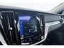 Volvo V60 2.0 T8 Twin Engine AWD Inscription | Trekhaak | Panoramadak | Org NL | CarPlay | Camera | Head-Up | Digital Cockpit |