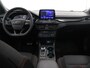 Ford Focus Wagon 1.5 EcoBoost ST-Line X Business | Panoramadak | Elekt. Wegklapbare Trekhaak | Winterpack | Cruise Control Adaptief | Parkeercamera |
