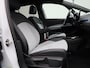 Volkswagen ID.3 Pro 58 kWh 204 PK| Soh 94.3%| Artvelours | Navigatie Pro | Achteruitrijcamera | Stoelverwarming | Stuurwielverwarming | Parkeersensoren | 19 Inch Velgen