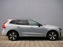 Volvo XC60 2.0 T6 Plug-in hybrid AWD Plus Dark 350 Pk Automaat Navi / DAB / Apple Carplay / Pano-dak