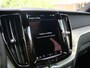 Volvo XC60 2.0 T6 Plug-in hybrid AWD Plus Dark 350 Pk Automaat Navi / DAB / Apple Carplay / Pano-dak