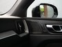 Volvo XC60 2.0 T6 Plug-in hybrid AWD Plus Dark 350 Pk Automaat Navi / DAB / Apple Carplay / Pano-dak