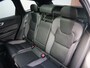 Volvo XC60 2.0 T6 Plug-in hybrid AWD Plus Dark 350 Pk Automaat Navi / DAB / Apple Carplay / Pano-dak