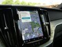 Volvo XC60 2.0 T6 Plug-in hybrid AWD Plus Dark 350 Pk Automaat Navi / DAB / Apple Carplay / Pano-dak
