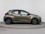 Toyota Yaris 1.5 Hybrid Dynamic | Dodehoek detectie | Parkeersensoren voor/achter | Stoelverwarming | Apple Carplay / Android Auto