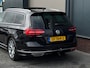 Volkswagen Passat Variant 1.4 TSI/150pk ACT Highline Business R|NAP|Dealer on.|Pano|Trekhaak|2x R-line|Camera|R line|Leder|18" LMV