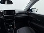 Peugeot 208 Allure 100pk | Trekhaak | Navigatie | Camera achter | Parkeersensoren | Automatische airco | Cruise control | Lichtmetalen velgen | Apple Carplay en Android auto