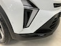 Renault Captur 1.3 mild hybrid 140 techno / 1200 KG Trekgewicht / Stoel- en Stuurverwarming / Google Maps Navigatie / Camera / Climate Control / Cruise Control /
