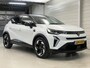 Renault Captur 1.3 mild hybrid 140 techno / 1200 KG Trekgewicht / Stoel- en Stuurverwarming / Google Maps Navigatie / Camera / Climate Control / Cruise Control /