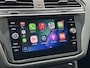 Volkswagen Tiguan 1.4 TSI eHybrid Life Automaat / Wegklapbare Trekhaak 1.800 Kg / Dealer Onderhouden / Panoramadak / Camera / Navigatie / ACC / Travel Assist / Dodehoek Detectie / Stoel & Stuurwielverwarming /