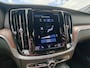 Volvo V60 Cross Country B5 251PK AWD Pro | Trekhaak | Adapt. Cruise | Stoelventilatie | Panodak