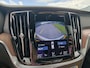 Volvo V60 Cross Country B5 251PK AWD Pro | Trekhaak | Adapt. Cruise | Stoelventilatie | Panodak