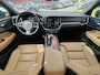 Volvo V60 Cross Country B5 251PK AWD Pro | Trekhaak | Adapt. Cruise | Stoelventilatie | Panodak
