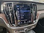 Volvo V60 Cross Country B5 251PK AWD Pro | Trekhaak | Adapt. Cruise | Stoelventilatie | Panodak