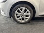 Renault Clio Estate Navigatie Parkeersensor Airco