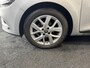 Renault Clio Estate Navigatie | Parkeersensor | Airco | APK 2028