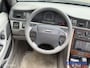 Volvo C70 Convertible 2.0 T Luxury Line * Koppakking is lek *