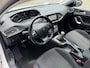 Peugeot 308 110 Pk Benzine * Executive * Panoramadak * Navigatie * Climate & Cruise Control * Voor en Achter Parkeersensoren * L.M. Velgen * Distributieriem in 2025 vervangen * Vingerhoets; Vierde Generatie Eersteklas Service. Al meer dan 100 jaar een begrip in de Brabantse Kempen