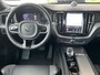 Volvo XC60 2.0 T8 455 pk Plug-in hybrid AWD Ultimate Black Edition Trekhaak Panoramadak Bowers en Wilkins Audio Elektrische Sportstoelen 21 Inch Velgen 360 Camera Head-Up Display Apple Carplay Extra Getint Glas Navigatie Long Range 1e Eigenaar BTW Auto