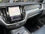 Volvo XC60 2.0 T8 455 pk Plug-in hybrid AWD Ultimate Black Edition Trekhaak Panoramadak Bowers en Wilkins Audio Elektrische Sportstoelen 21 Inch Velgen 360 Camera Head-Up Display Apple Carplay Extra Getint Glas Navigatie Long Range 1e Eigenaar BTW Auto