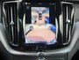 Volvo XC60 2.0 T8 455 pk Plug-in hybrid AWD Ultimate Black Edition Trekhaak Panoramadak Bowers en Wilkins Audio Elektrische Sportstoelen 21 Inch Velgen 360 Camera Head-Up Display Apple Carplay Extra Getint Glas Navigatie Long Range 1e Eigenaar BTW Auto