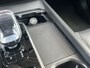 Volvo XC60 2.0 T8 455 pk Plug-in hybrid AWD Ultimate Black Edition Trekhaak Panoramadak Bowers en Wilkins Audio Elektrische Sportstoelen 21 Inch Velgen 360 Camera Head-Up Display Apple Carplay Extra Getint Glas Navigatie Long Range 1e Eigenaar BTW Auto