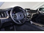 Volvo XC60 T6 Recharge AWD Plus Bright - Panorama/schuifdak - IntelliSafe Assist & Surround - 360º Camera - Harman/Kardon audio - Adaptieve LED koplampen - Verwarmde voorstoelen, stuur & achterbank - Parkeersensoren voor & achter - Elektr. bedienb. voorstoelen met geheugen - Head up display - Draadloze tel. lader - Extra getint glas - 19' LMV