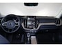 Volvo XC60 T6 Recharge AWD Plus Bright - Panorama/schuifdak - IntelliSafe Assist & Surround - 360º Camera - Harman/Kardon audio - Adaptieve LED koplampen - Verwarmde voorstoelen, stuur & achterbank - Parkeersensoren voor & achter - Elektr. bedienb. voorstoelen met geheugen - Head up display - Draadloze tel. lader - Extra getint glas - 19' LMV