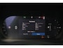 Volvo XC60 T6 Recharge AWD Plus Bright - Panorama/schuifdak - IntelliSafe Assist & Surround - 360º Camera - Harman/Kardon audio - Adaptieve LED koplampen - Verwarmde voorstoelen, stuur & achterbank - Parkeersensoren voor & achter - Elektr. bedienb. voorstoelen met geheugen - Head up display - Draadloze tel. lader - Extra getint glas - 19' LMV