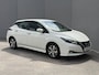 Nissan Leaf Acenta 40 kWh / Dealer Onderhouden / Navigatie via Apple Carplay & Android Auto / Camera / Adaptieve Cruise / Stoelverwarming / Dodehoek Detectie /