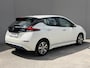 Nissan Leaf Acenta 40 kWh / Dealer Onderhouden / Navigatie via Apple Carplay & Android Auto / Camera / Adaptieve Cruise / Stoelverwarming / Dodehoek Detectie /