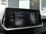 Peugeot 2008 1.2 PureTech Active | Lage km.stand | Navigatiesysteem | Android auto/Apple carplay | Airco | Trekhaak | Parkeersensoren achter