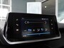 Peugeot 2008 1.2 PureTech Active | Lage km.stand | Navigatiesysteem | Android auto/Apple carplay | Airco | Trekhaak | Parkeersensoren achter