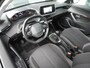 Peugeot 2008 1.2 PureTech Active | Lage km.stand | Navigatiesysteem | Android auto/Apple carplay | Airco | Trekhaak | Parkeersensoren achter