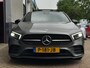 Mercedes-Benz A-klasse 180 Business Solution AMG|Pano|keyless|Sfeerverl|Carplay|18''inch
