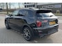 Lynk & Co 01 | Black Edition | All-season banden | Panoramadak | Camera | Elektrische bestuurdersstoel met geheugen | Stoelverwarming | Actieve bochtverlichting | Adaptieve Cruise Control | Stuurassistent | Lane Assist | Navigatie | Elektrische Achterklep | Keyless Entry | Dodehoekassistent