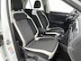 Volkswagen T-Roc 1.5 TSI Sport | Trekhaak | Camera | CarPlay | Stoelverwarming | Navigatie |
