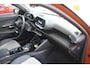 Peugeot e-2008 EV GT 50 kWh Automaat Airco Navi Camera Carplay Zeer mooi