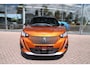 Peugeot e-2008 EV GT 50 kWh Automaat Airco Navi Camera Carplay Zeer mooi