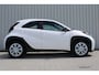 Toyota Aygo X 1.0 VVT-i MT Play | Incl. 12 maanden garantie | Adaptieve cruise control | Apple carplay/Android auto | DAB radio | Airco | Groot scherm | Parkeercamera |
