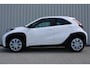Toyota Aygo X 1.0 VVT-i MT Play | Incl. 12 maanden garantie | Adaptieve cruise control | Apple carplay/Android auto | DAB radio | Airco | Groot scherm | Parkeercamera |